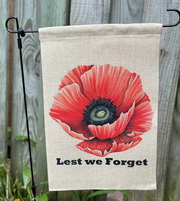 Garden Flag - Lest we Forget